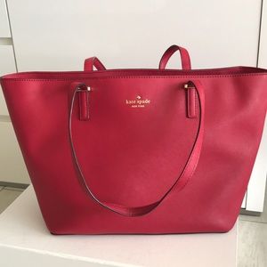 Kate Spade Cedar Street Medium Tote Bag